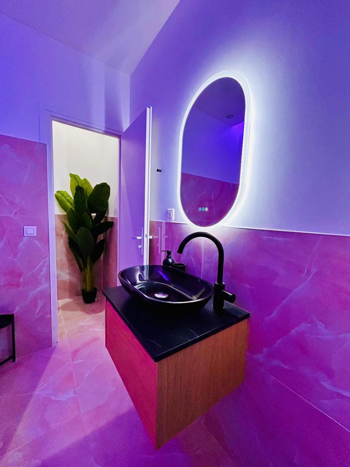 Intimate Escape - Seaside - Spa Bath - Wifi - Ac Nice Eksteriør billede