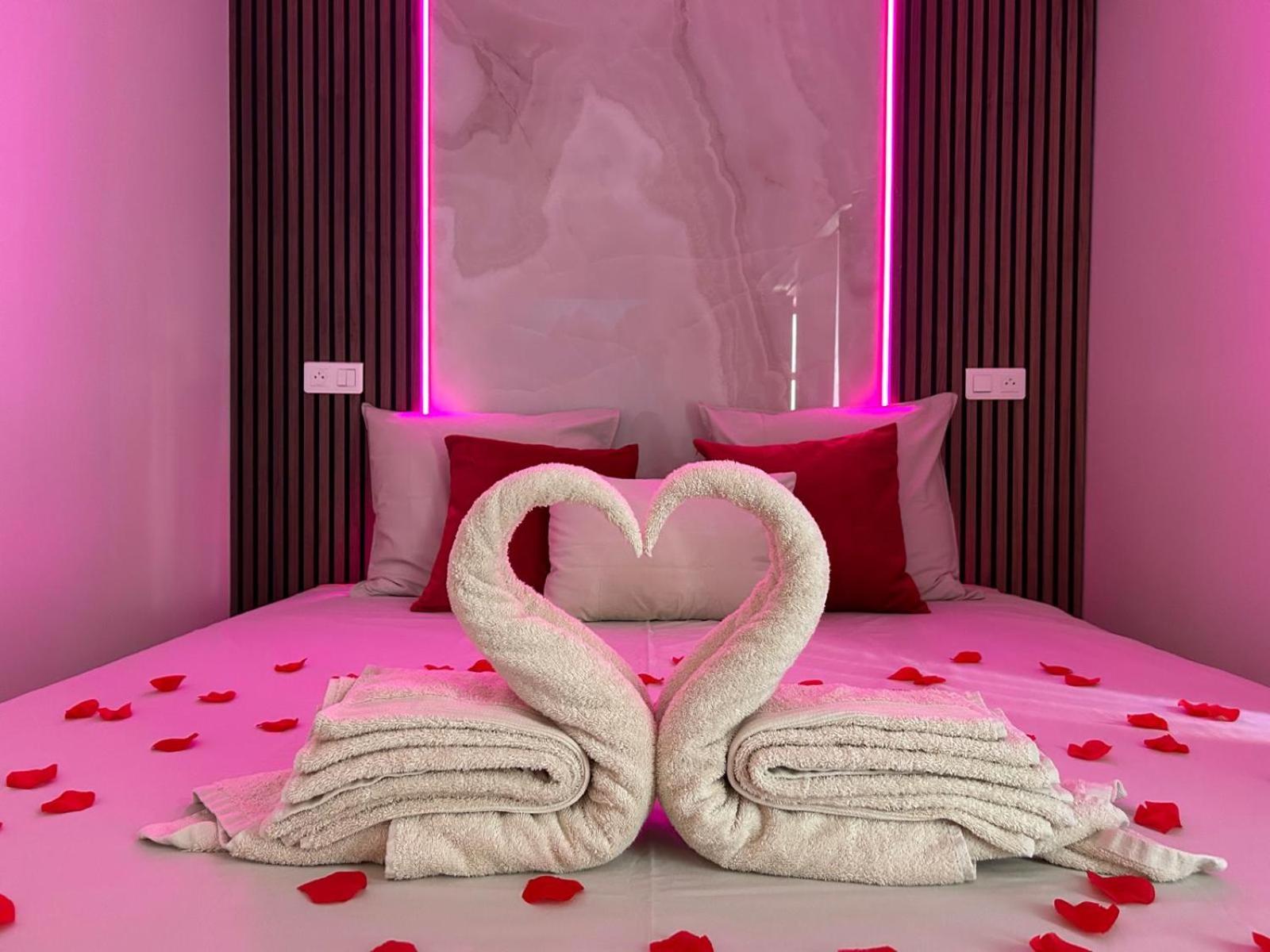 Intimate Escape - Seaside - Spa Bath - Wifi - Ac Nice Eksteriør billede